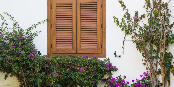 Puertas y Ventanas Aislantes de Aluminio / PVC Ulldecona · Contraventanas y Persianas a Medida